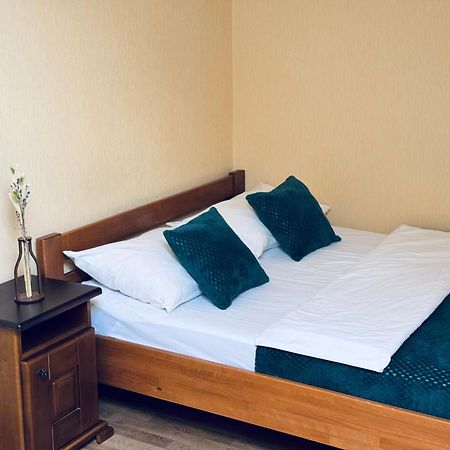 Etna Hotel إلفيف المظهر الخارجي الصورة