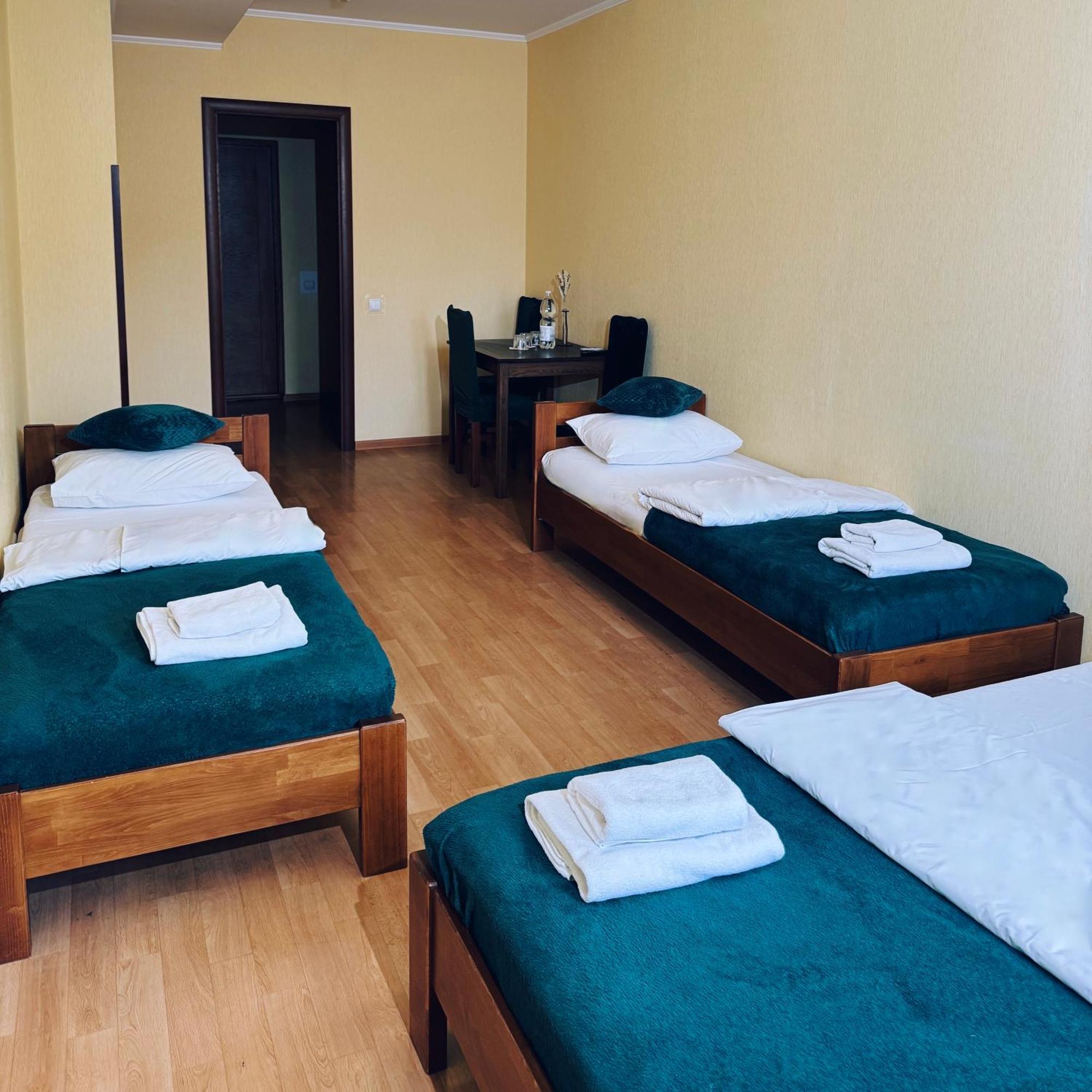 Etna Hotel إلفيف المظهر الخارجي الصورة